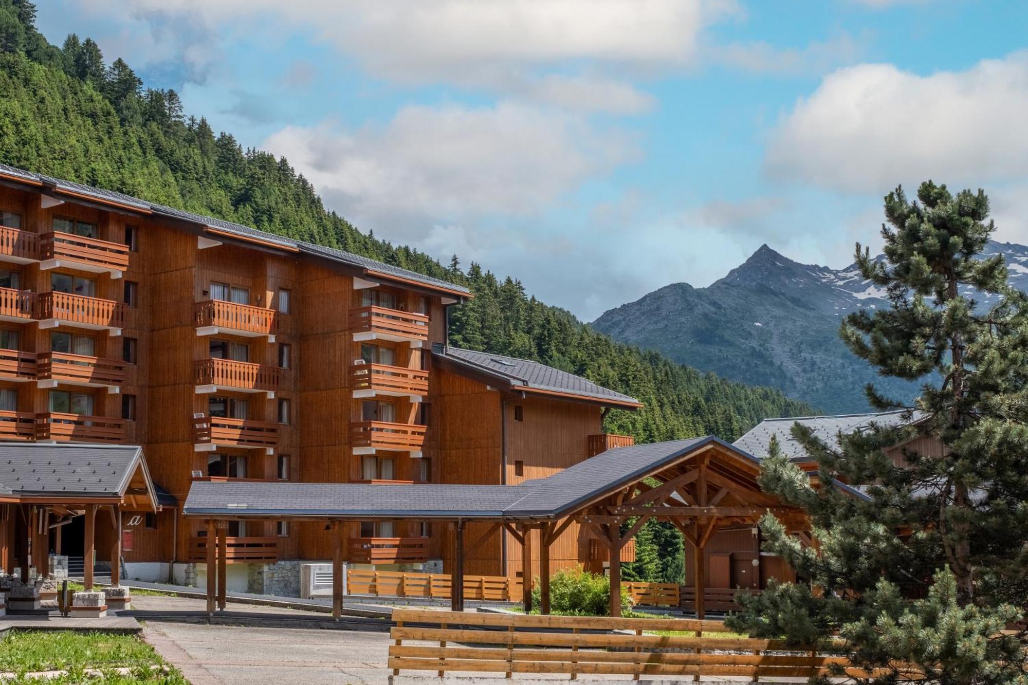 Residence Pierre & Vacances Premium Les Crets Les Allues Екстер'єр фото